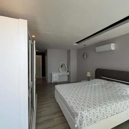Detached With Full And Sea Views Вилла