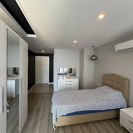 Detached With Full And Sea Views Вилла